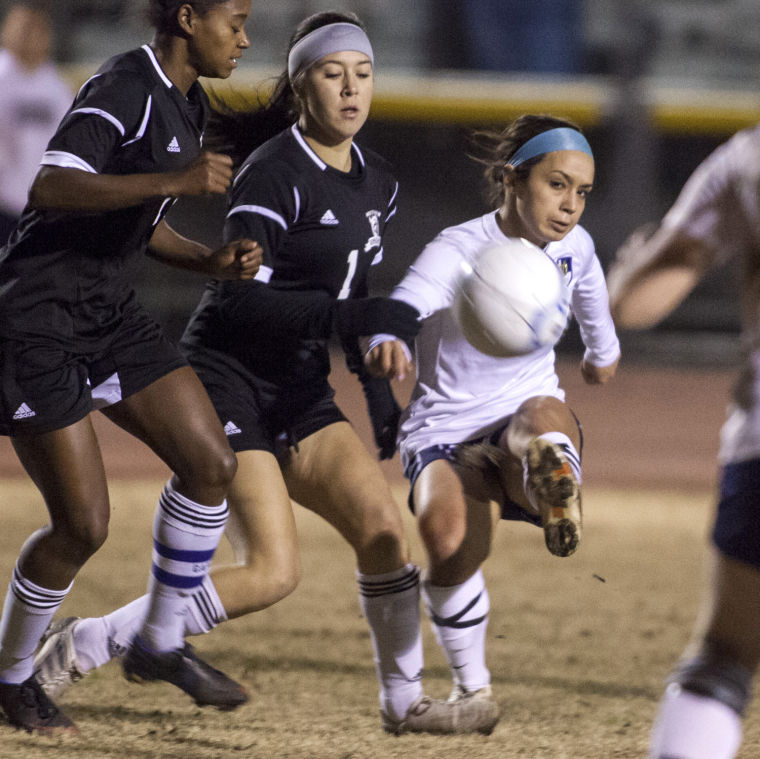 Soccer: DV vs Westview